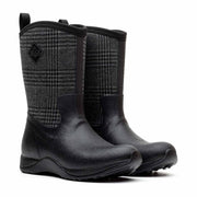 Women's Arctic Weekend Short Boots Black Plaid